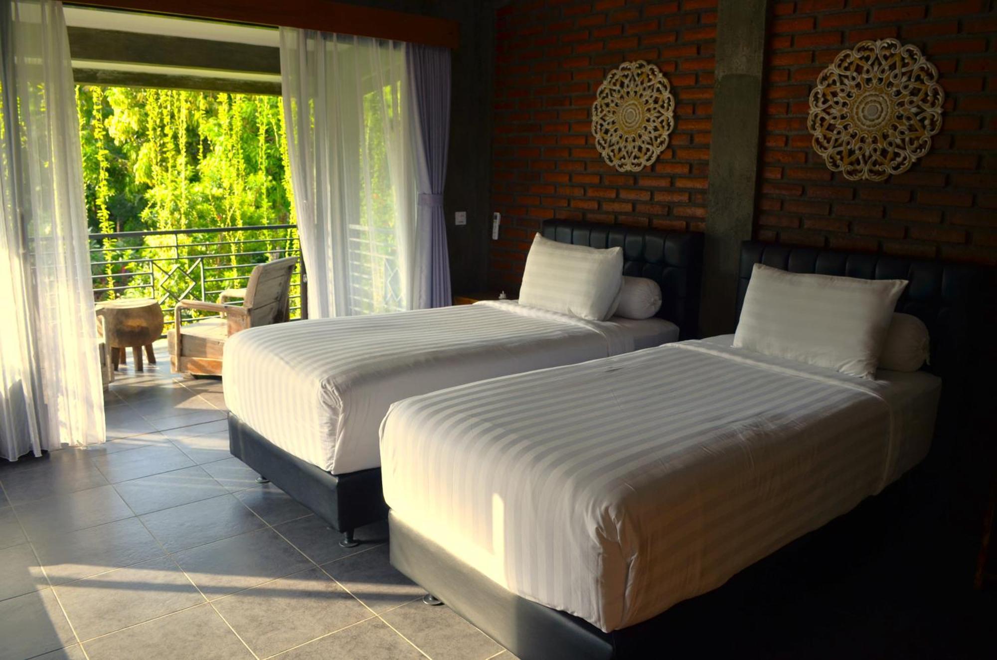 Alamanda Lovina Resort Eksteriør bilde
