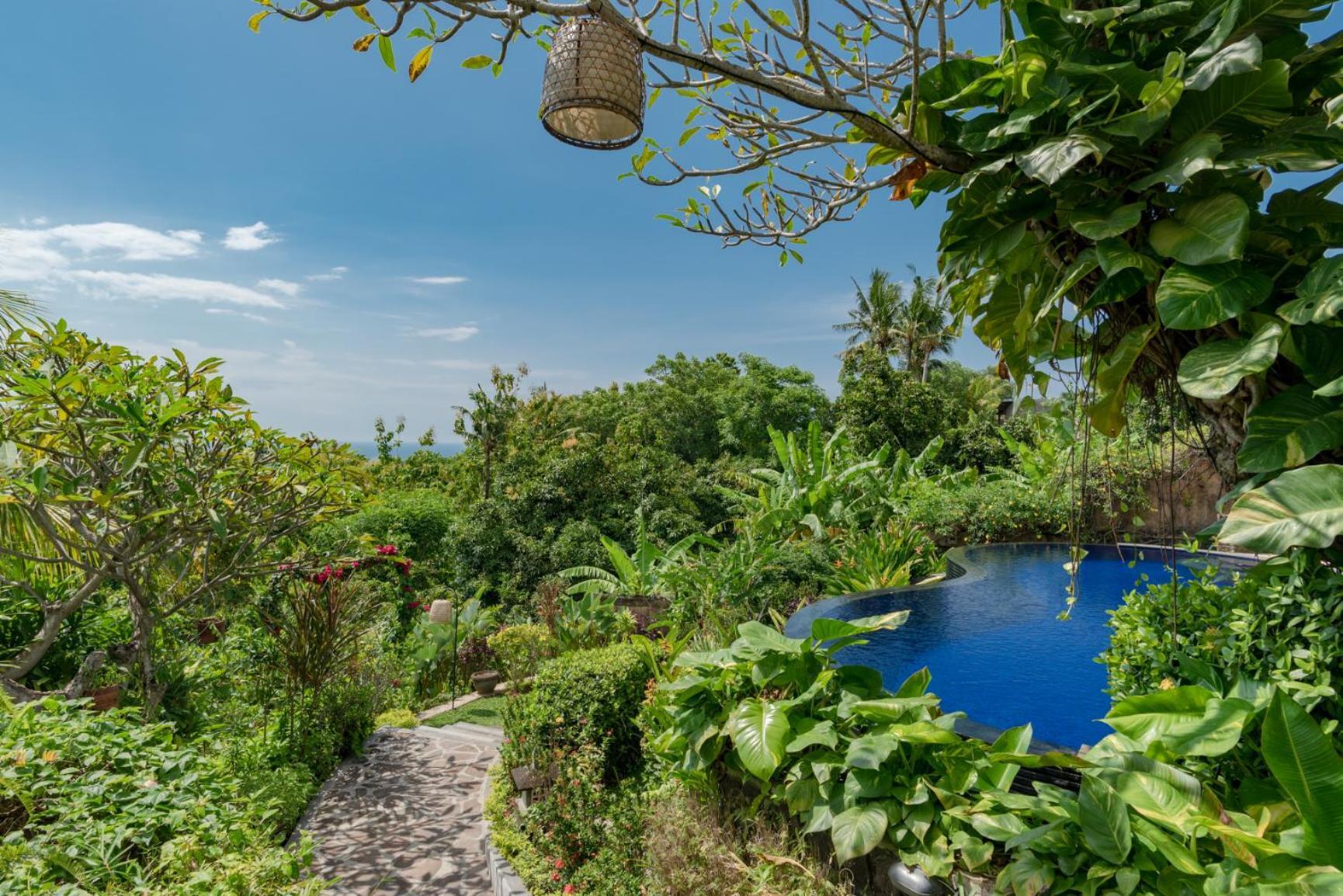 Alamanda Lovina Resort Eksteriør bilde