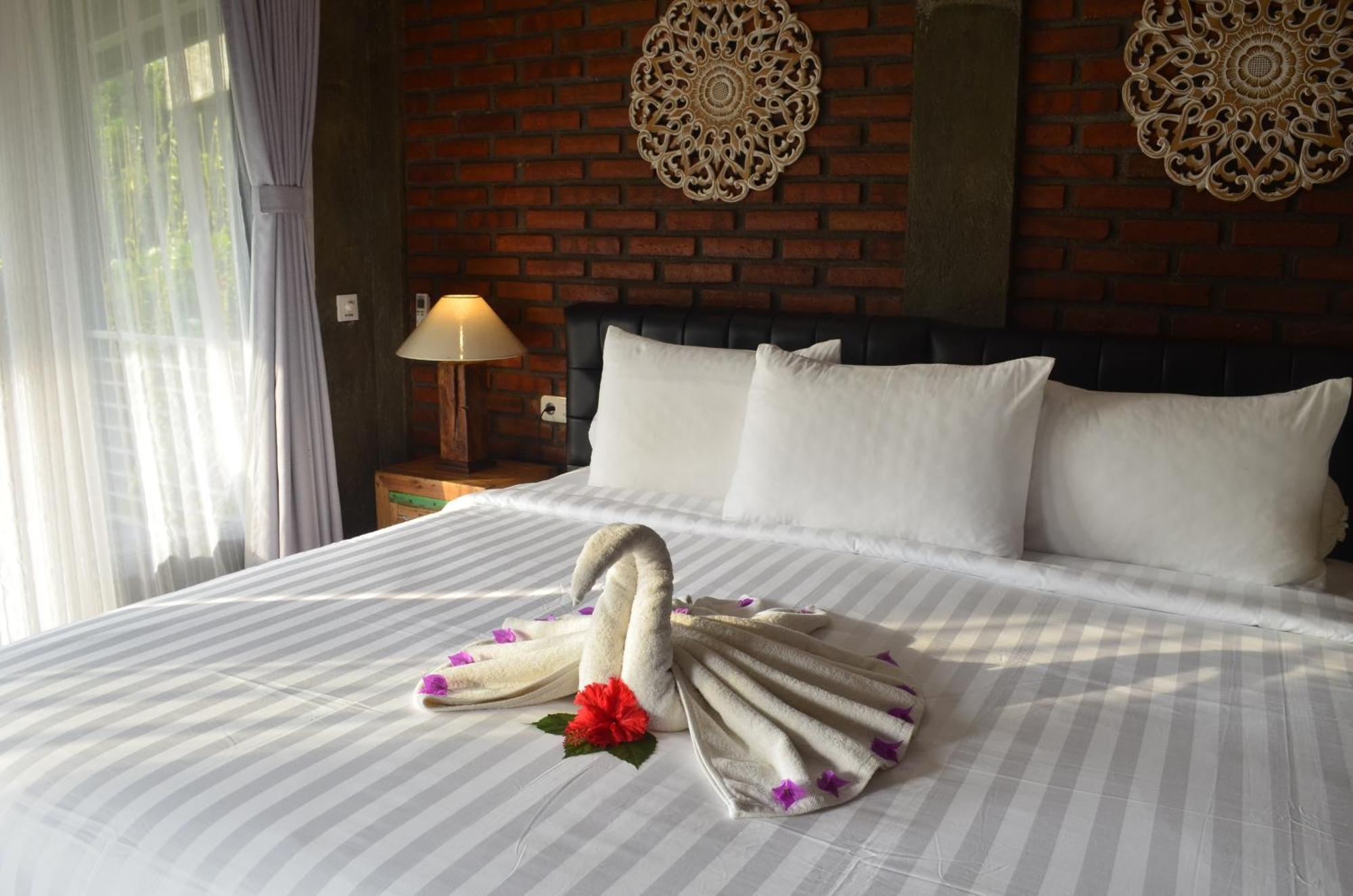 Alamanda Lovina Resort Eksteriør bilde